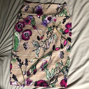 Pretty Pink and Tan LulaRoe Cassie